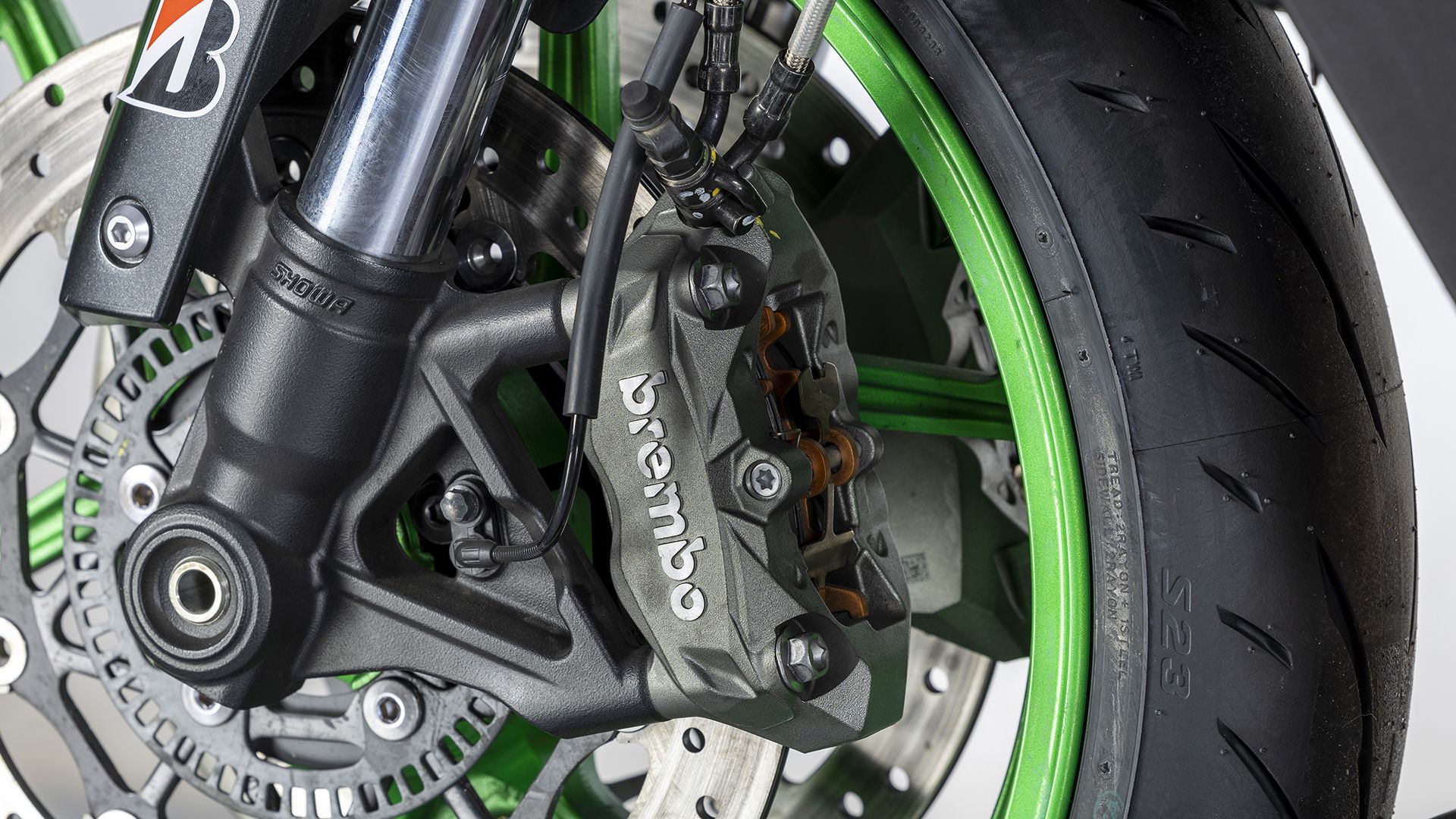 KawasakiI Z1100 SE 2026 Detalles (24)