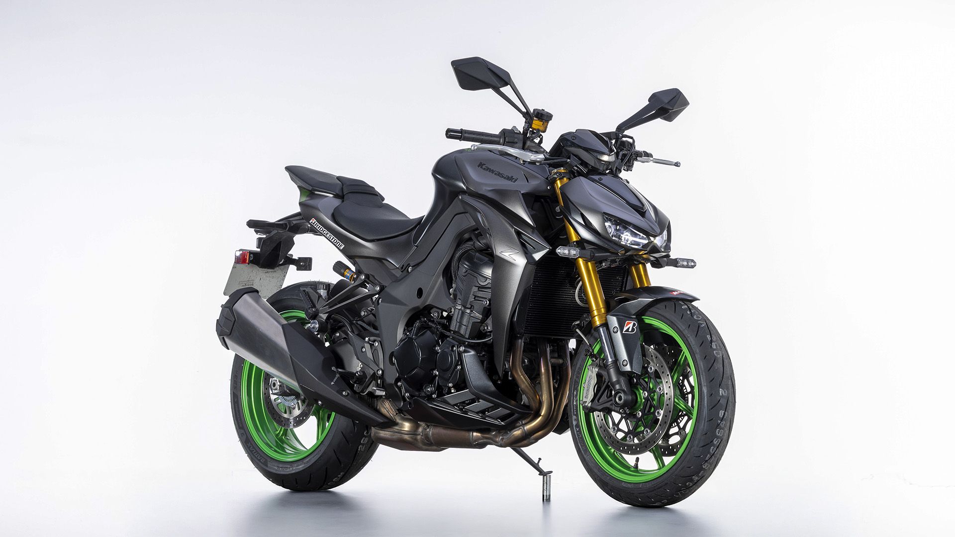 KawasakiI Z1100 SE 2026 Estudio (2)