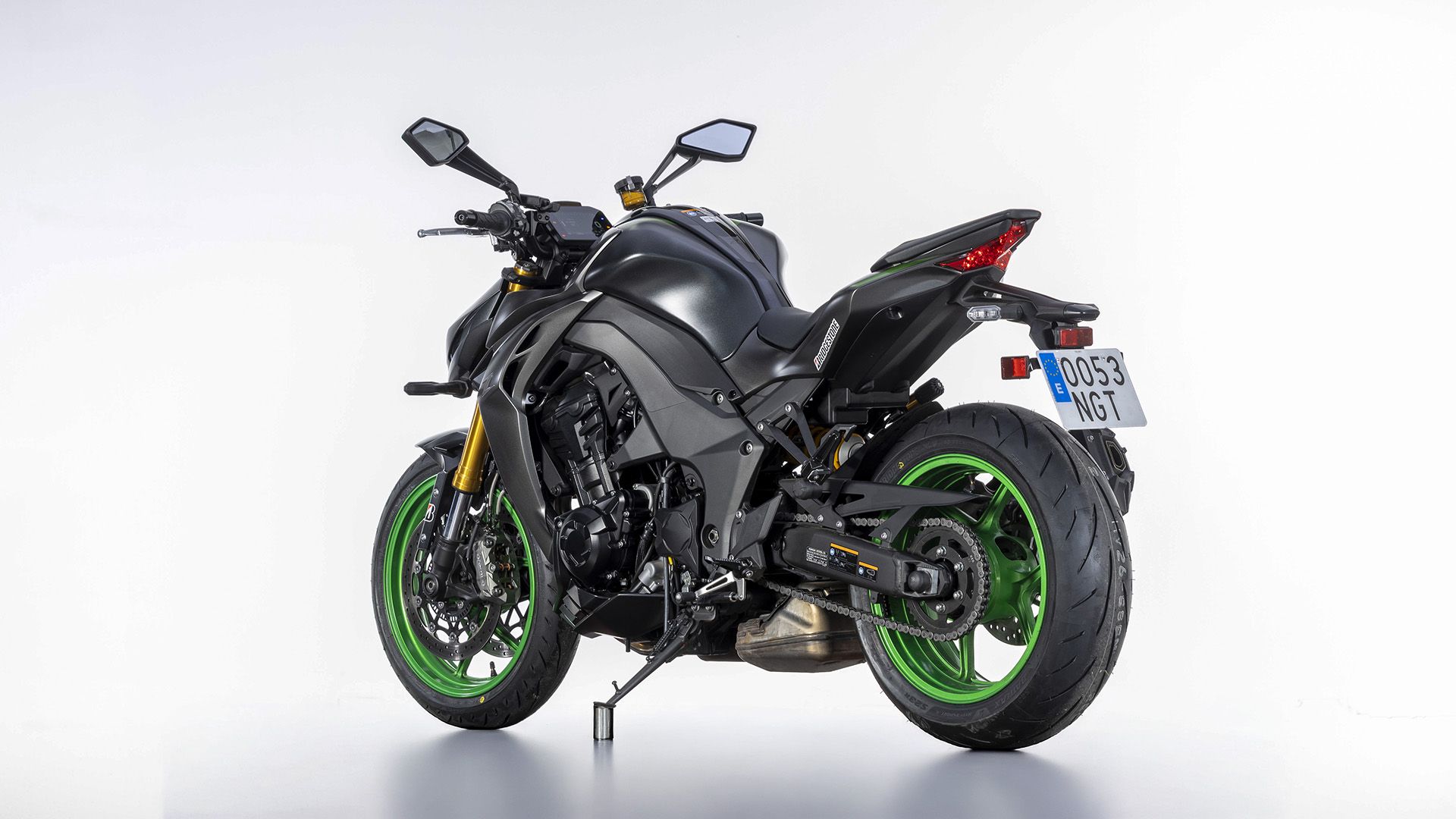 KawasakiI Z1100 SE 2026 Estudio (4)