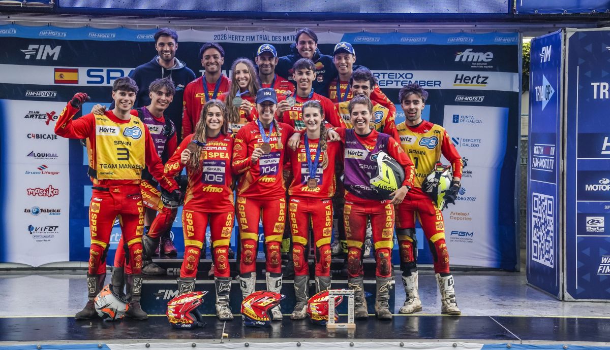 TDN26 Podium 00888 ps