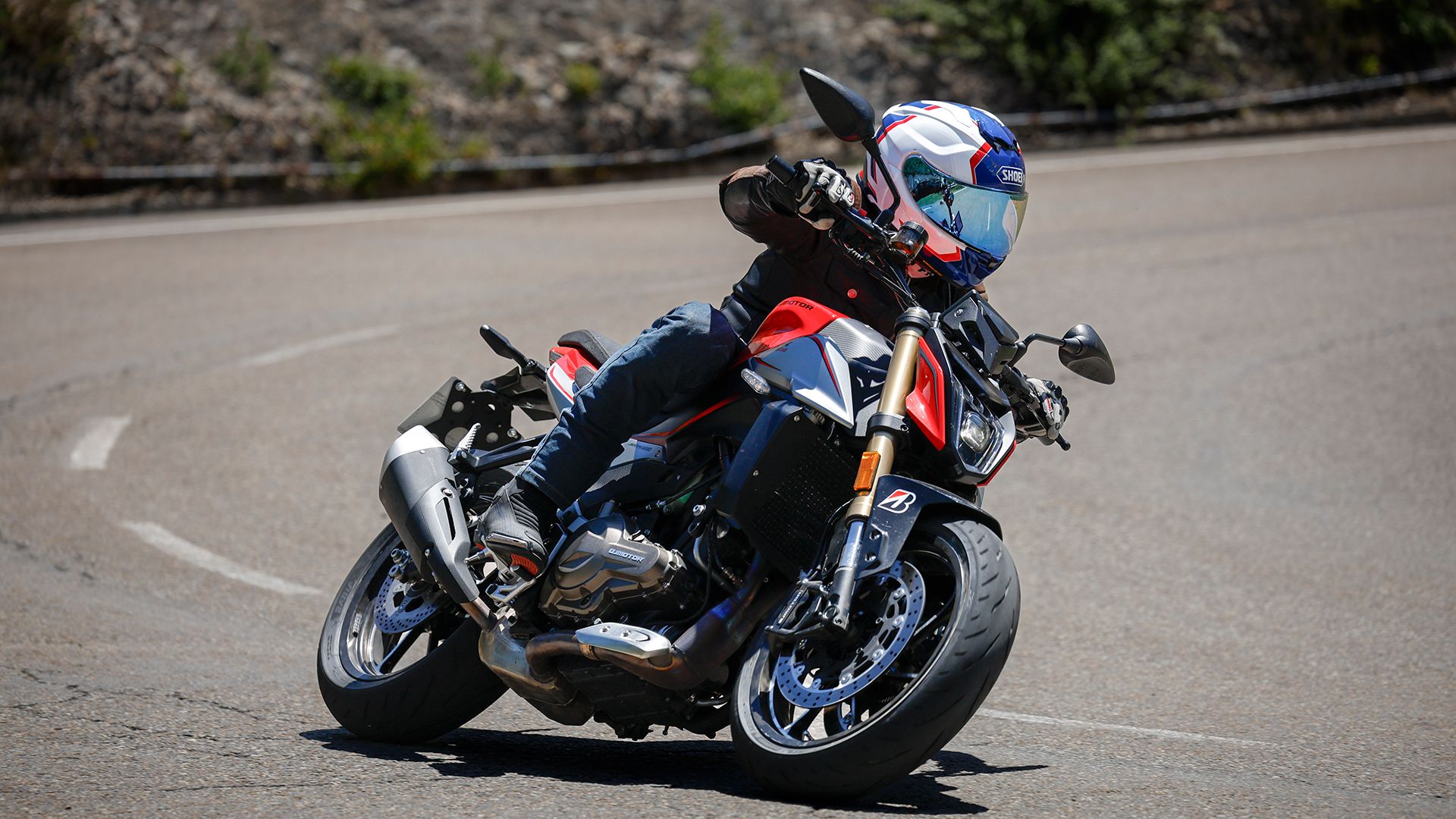 QJMotor SRK600 2026 Accion (29)