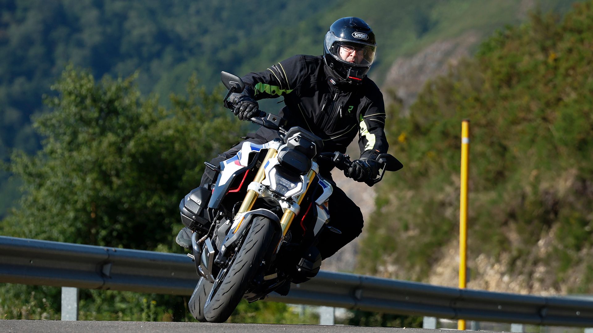 BMW R 1300 R 2026 Accion (1)