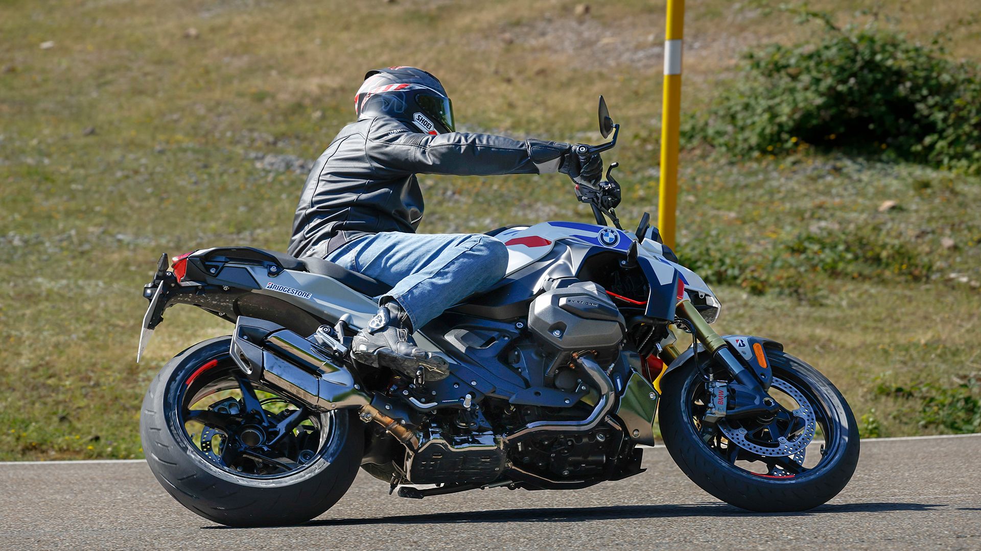 BMW R 1300 R 2026 Accion (18)