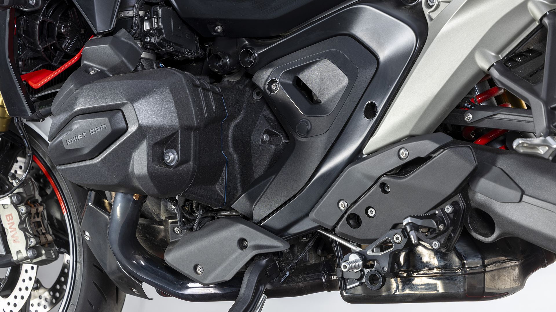 BMW R 1300 R 2026 Detalles (24)