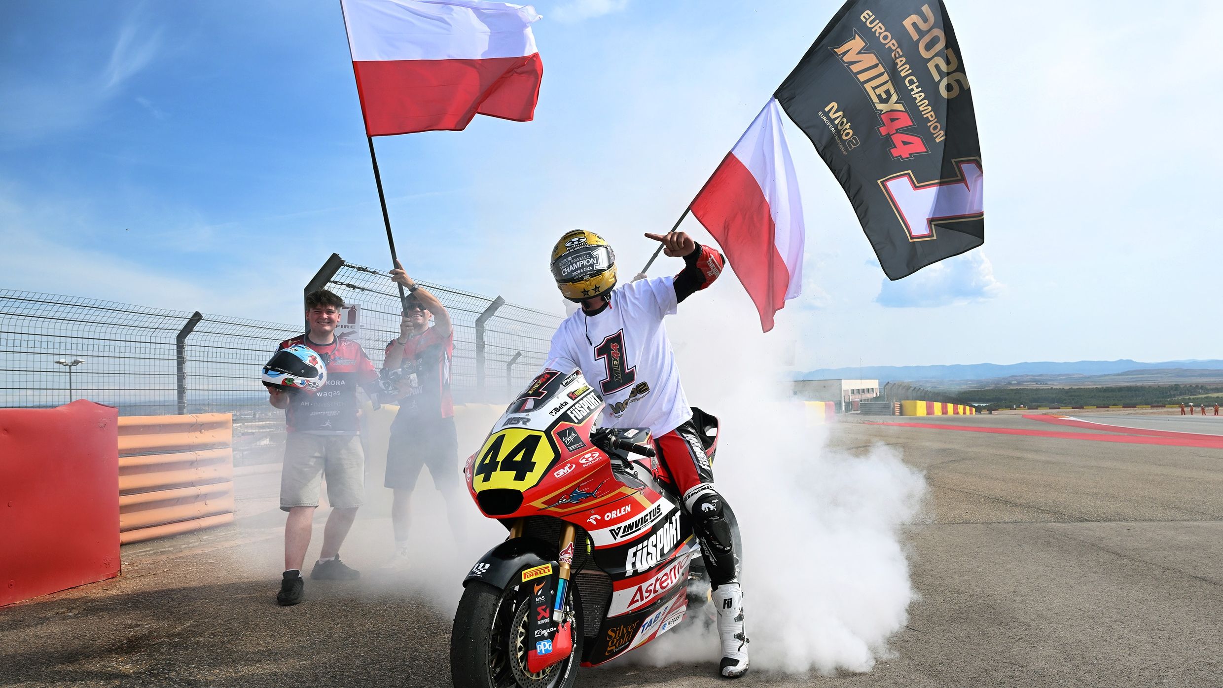 Milan Pawelec es campeón de Europa de Moto2 por segundo año seguido