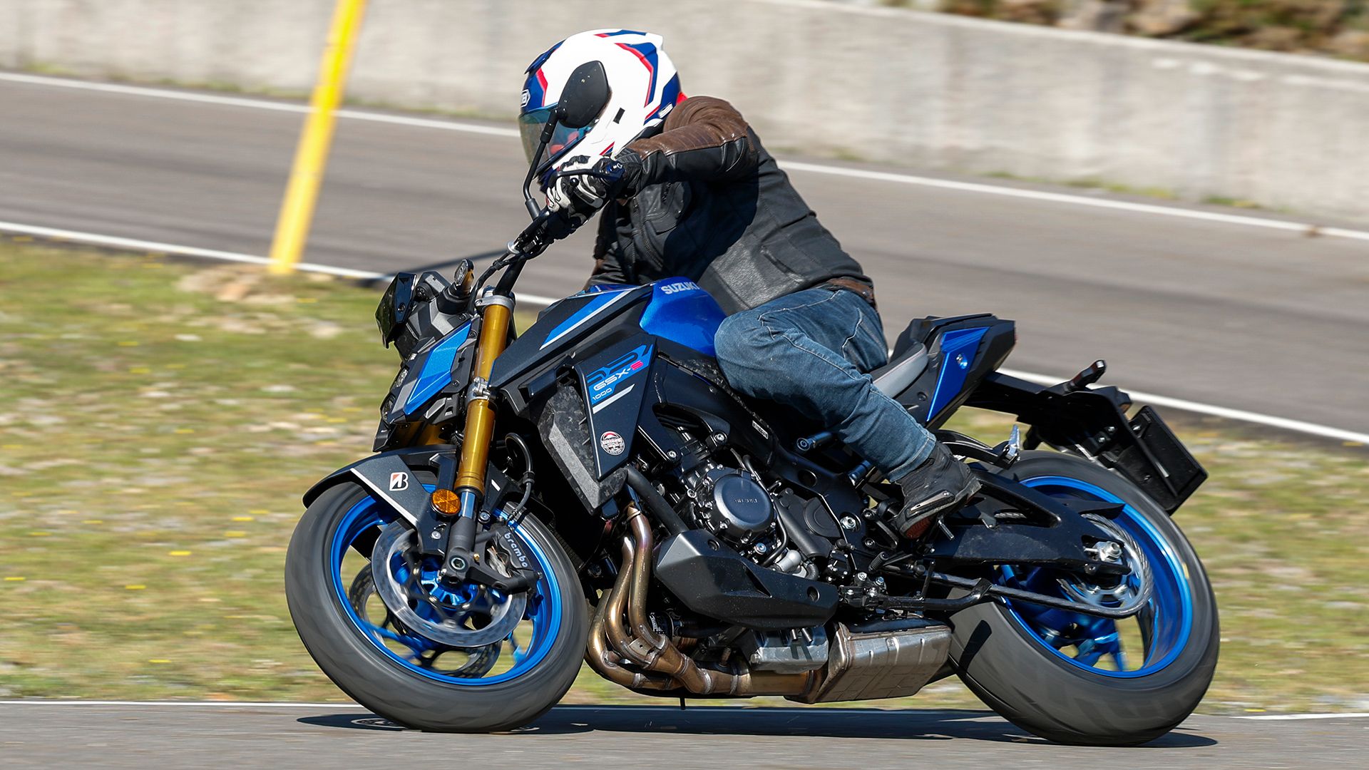 SuzukiI GSX S1000 2026 Accion (8)