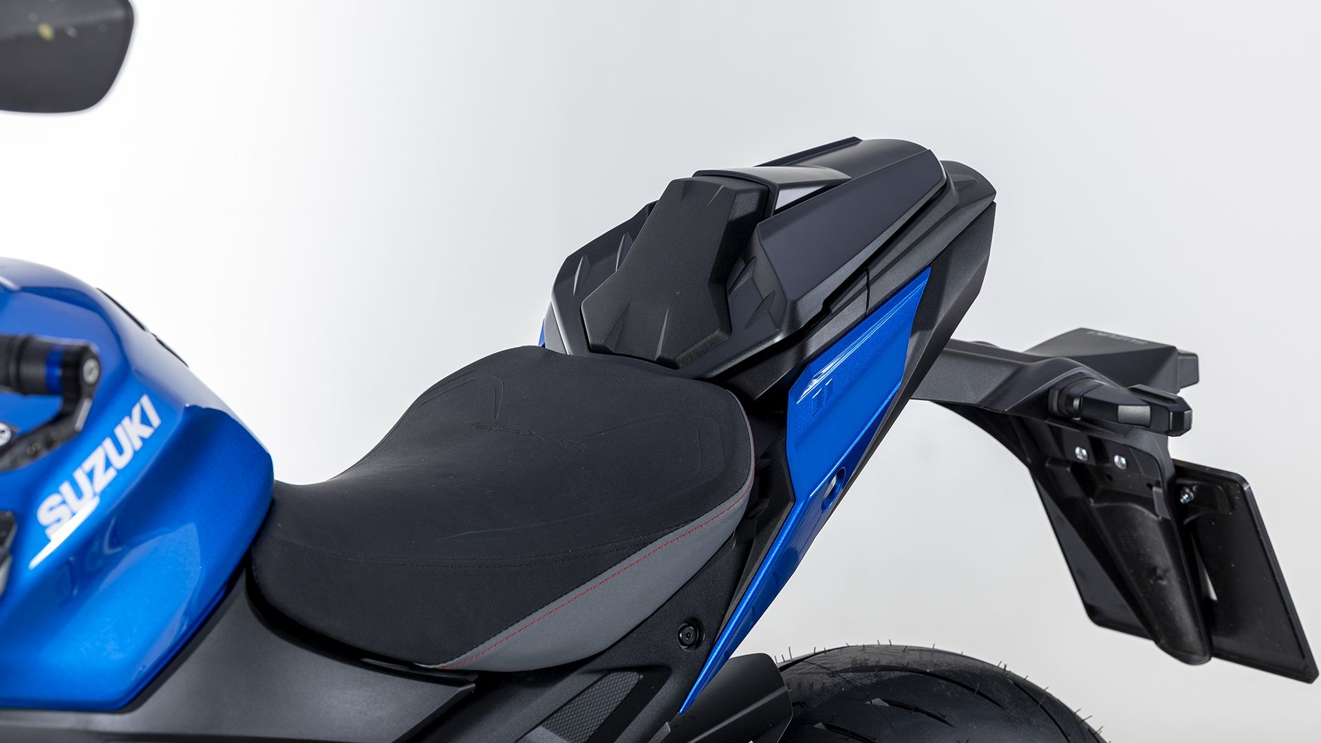SuzukiI GSX S1000 2026 Detalles (11)