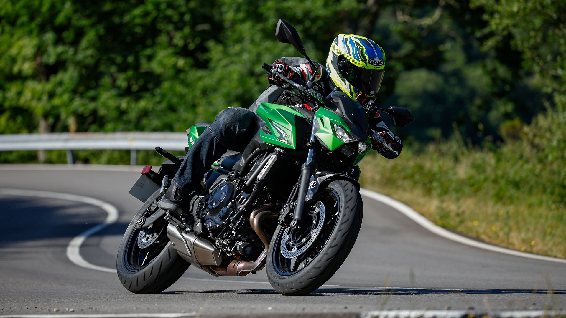 KawasakiI Z650 2026 Accion (5)