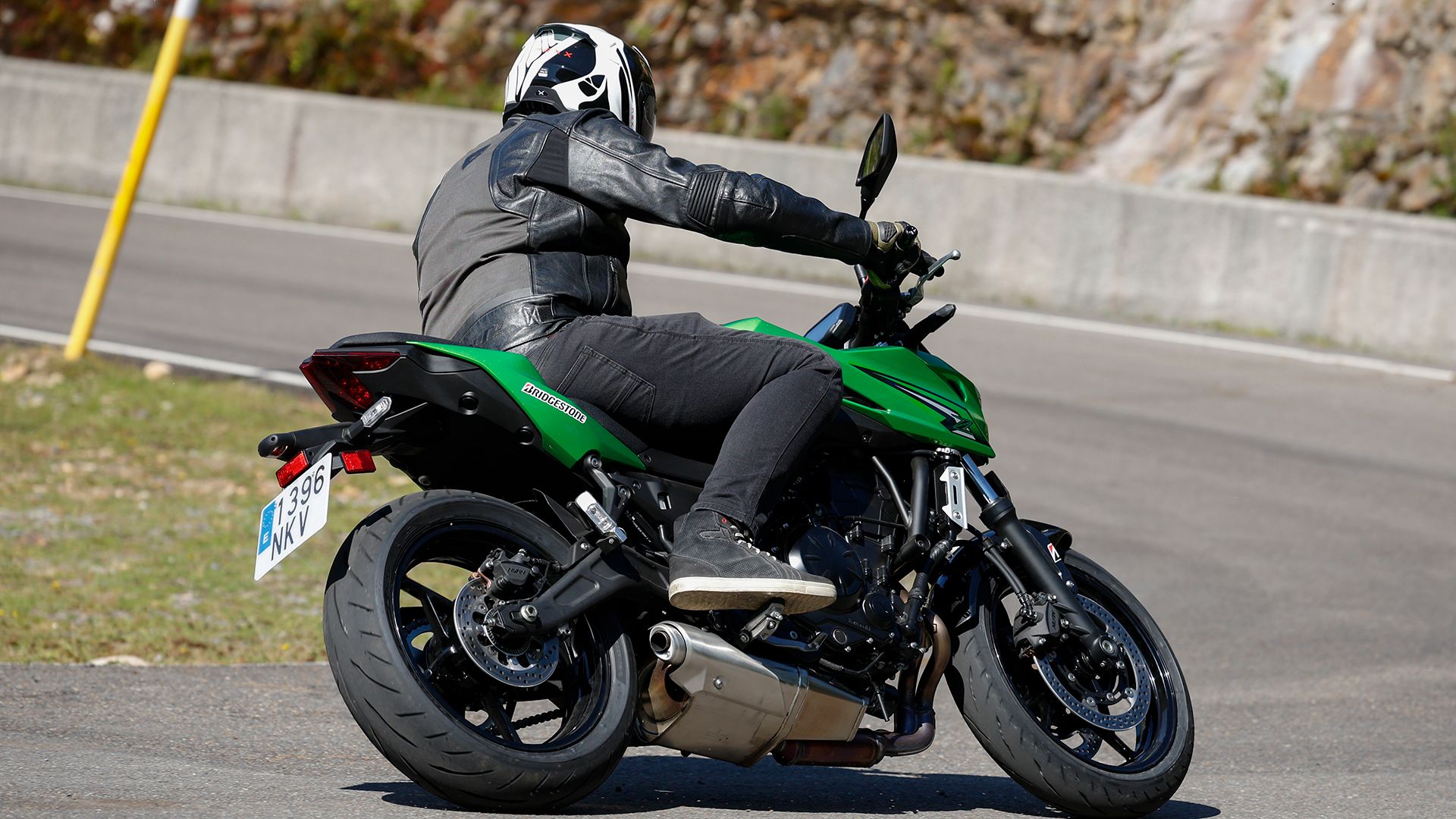 KawasakiI Z650 2026 Accion (12)