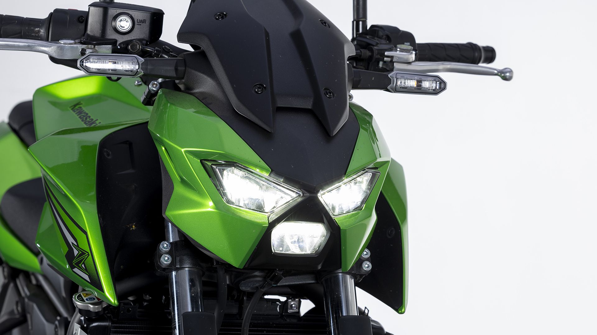 KawasakiI Z650 2026 Detalles (9)