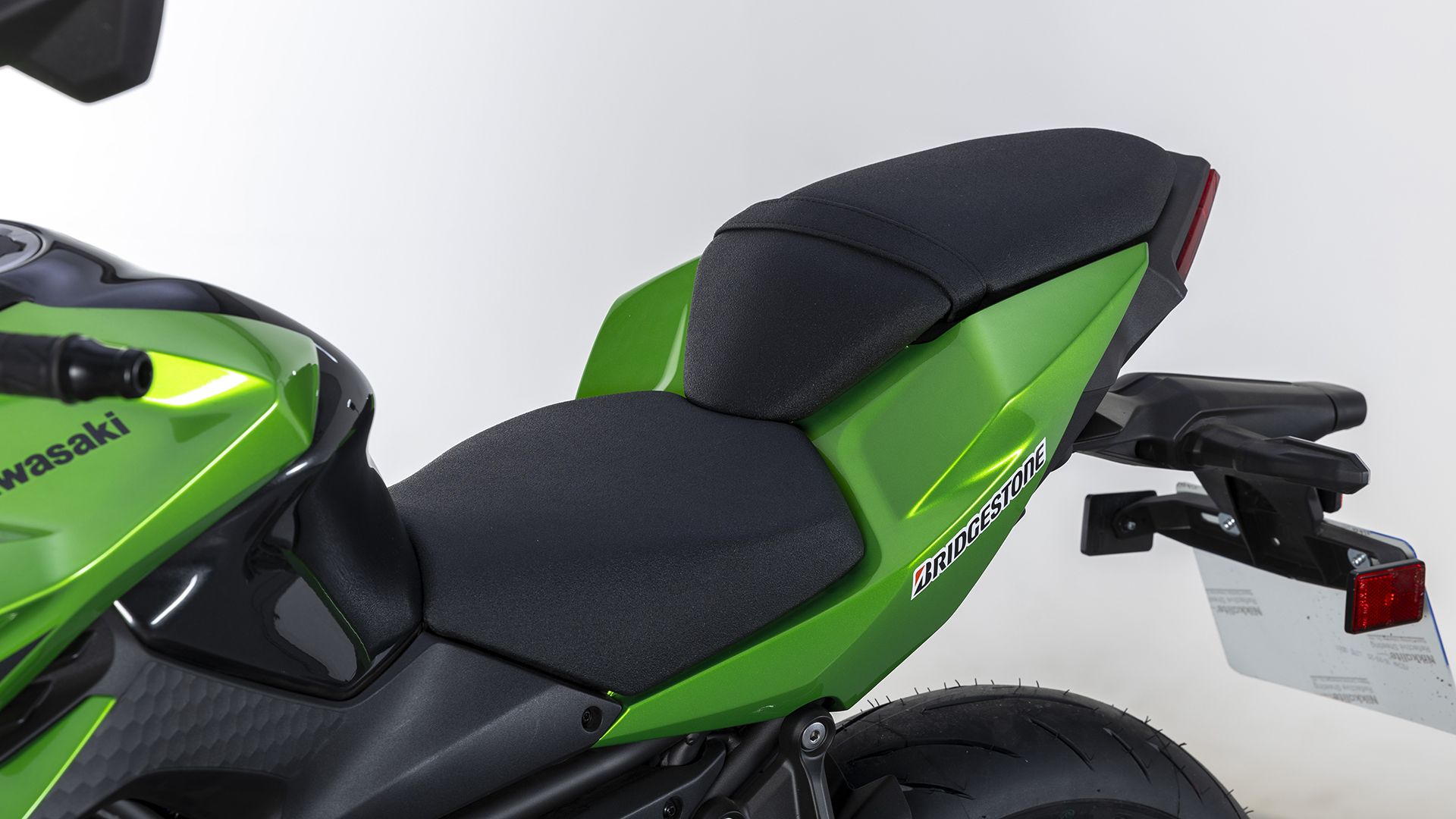 KawasakiI Z650 2026 Detalles (13)