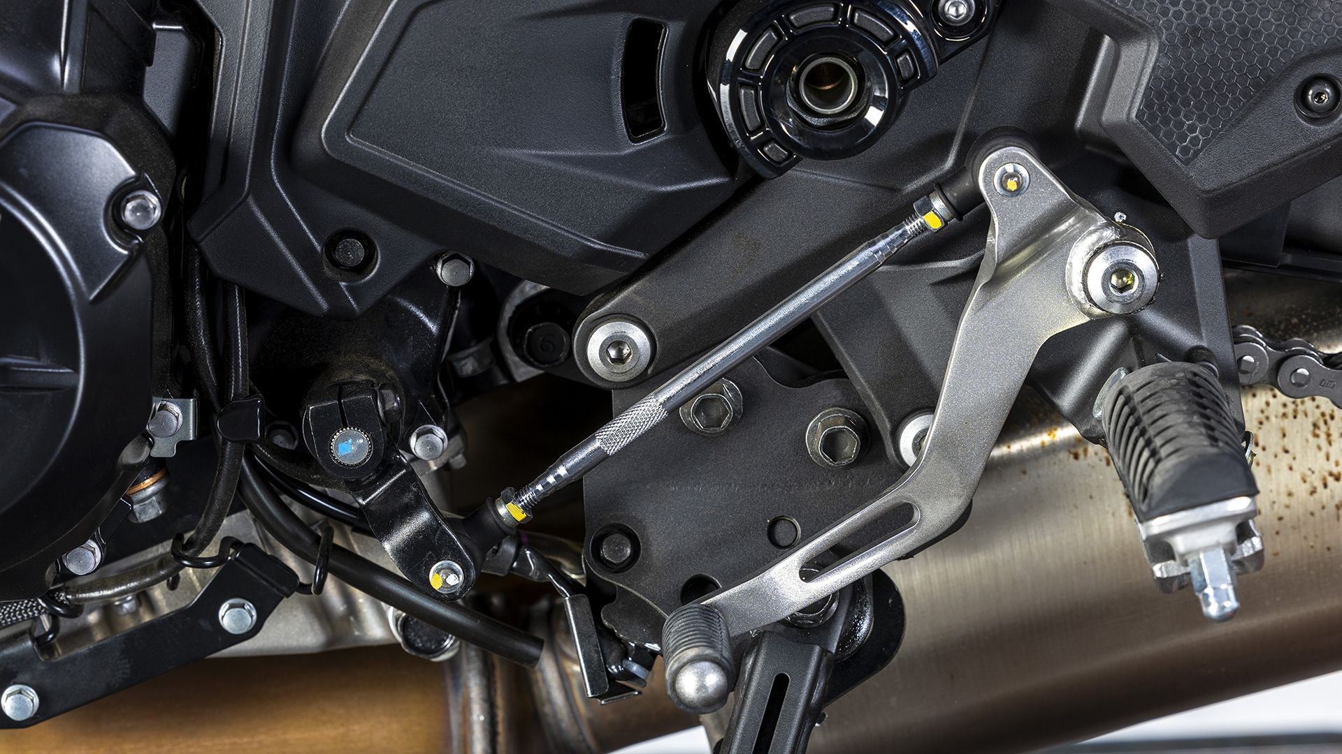 KawasakiI Z650 2026 Detalles (21)