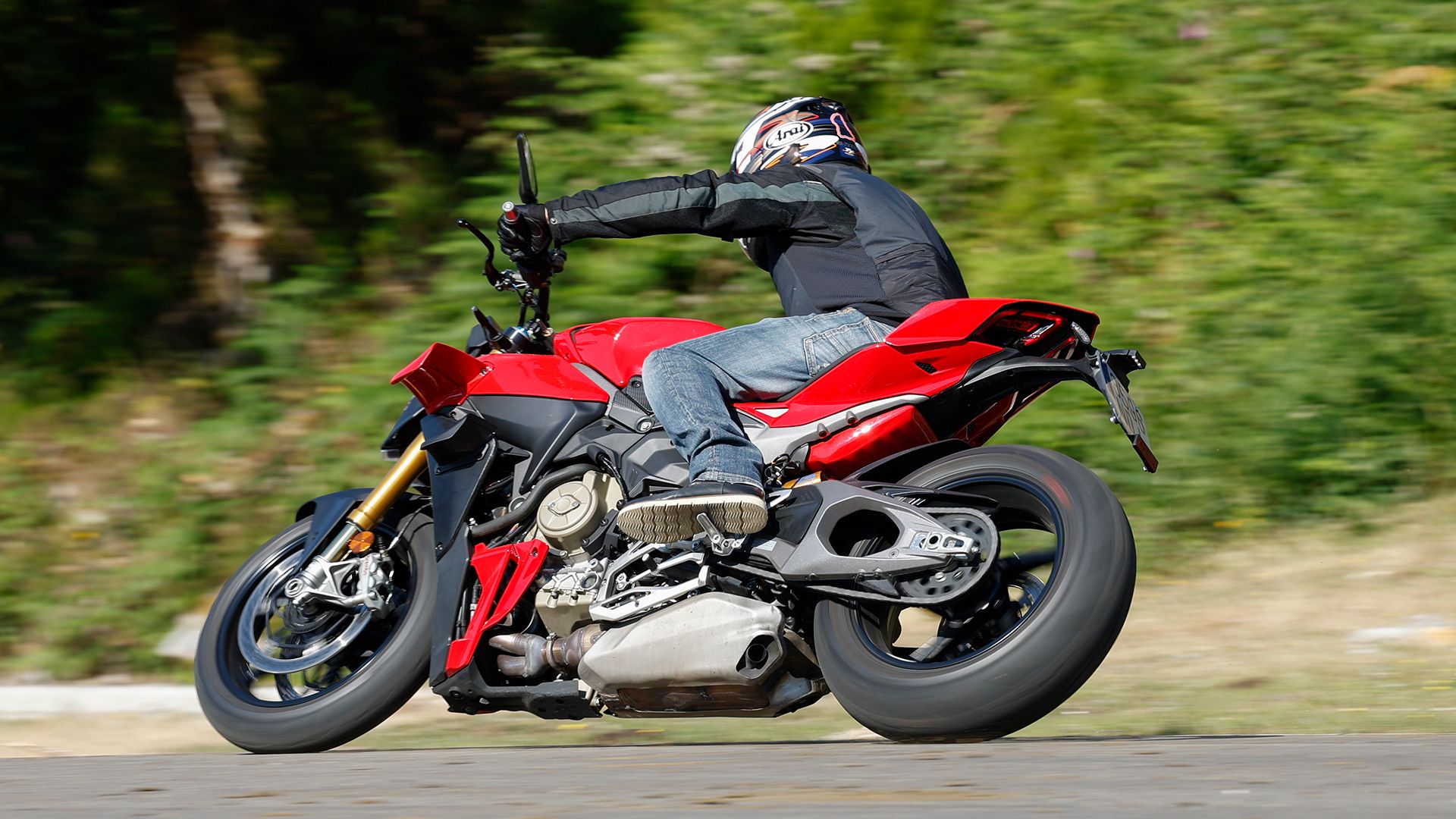 Ducati Streetfighter V4 S 2026 Accion (10)