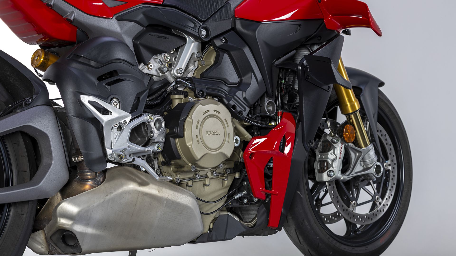 Ducati Streetfighter V4 S 2026 Detalles (3)