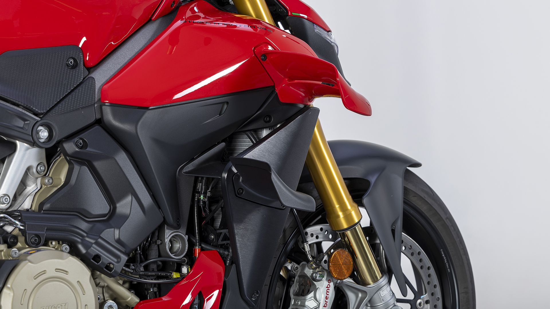 Ducati Streetfighter V4 S 2026 Detalles (6)