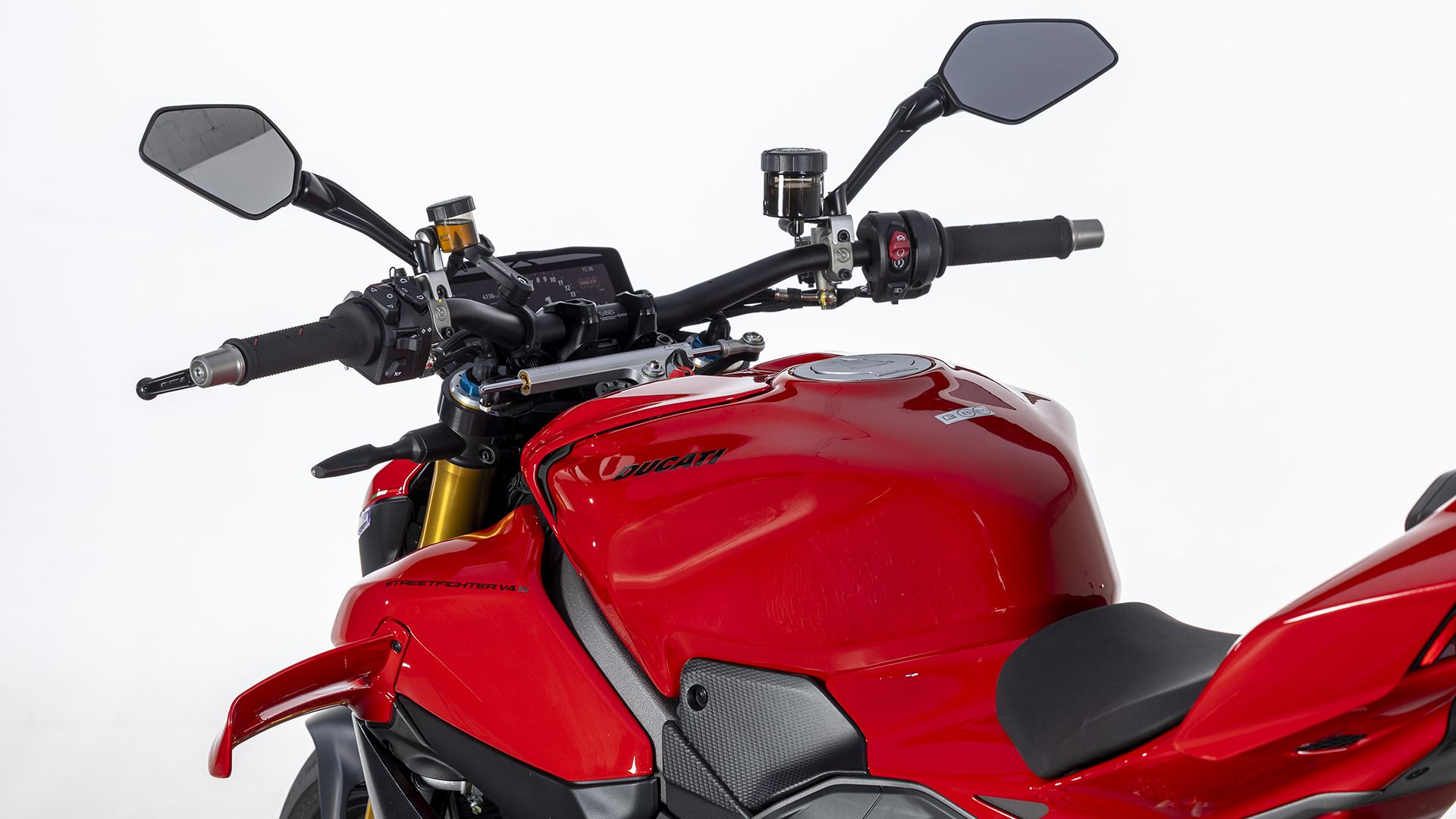 Ducati Streetfighter V4 S 2026 Detalles (33)