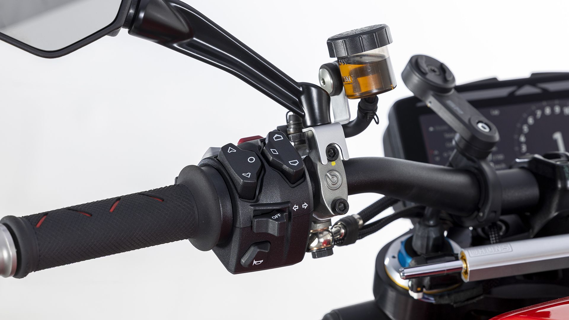 Ducati Streetfighter V4 S 2026 Detalles (35)