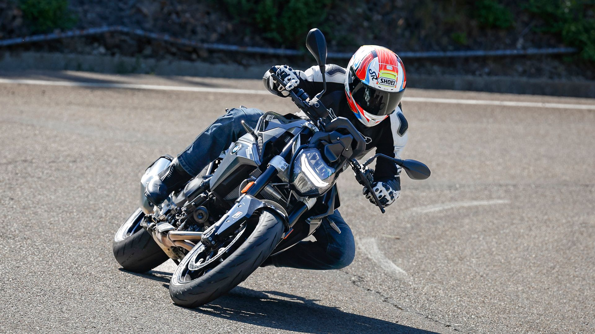 BMW F 900 R 2026 Accion (11)