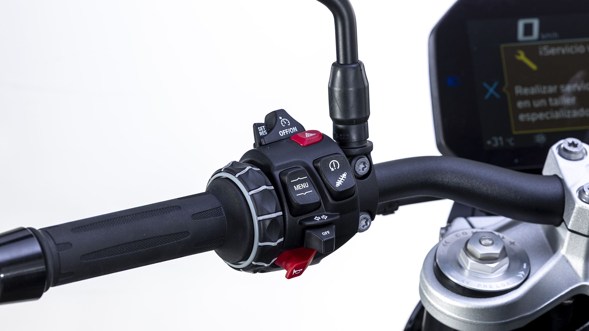 BMW F 900 R 2026 Detalles (13)