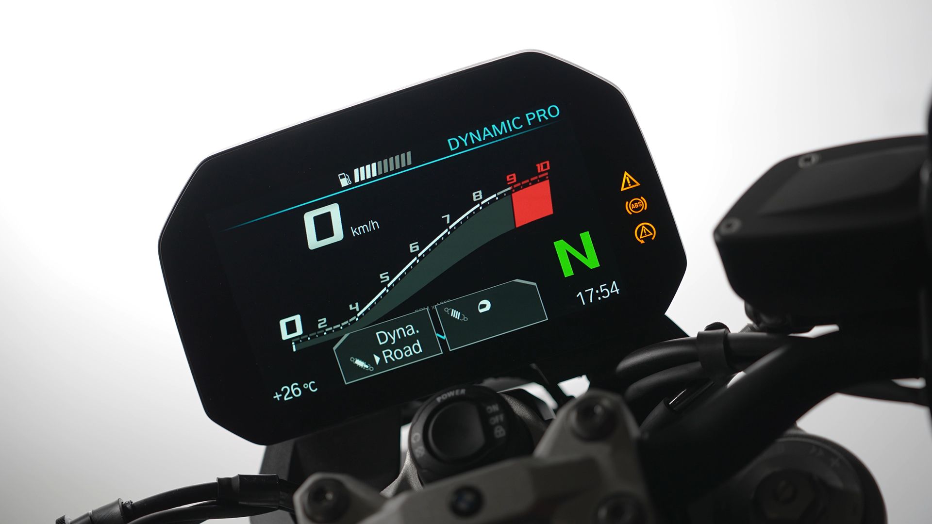 BMW F 900 R 2026 Detalles pantalla (4)