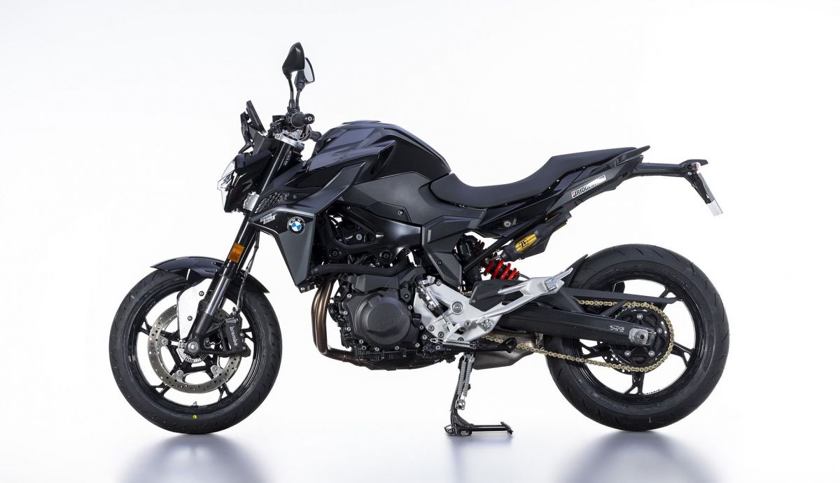 BMW F 900 R 2026 Estudio (3)