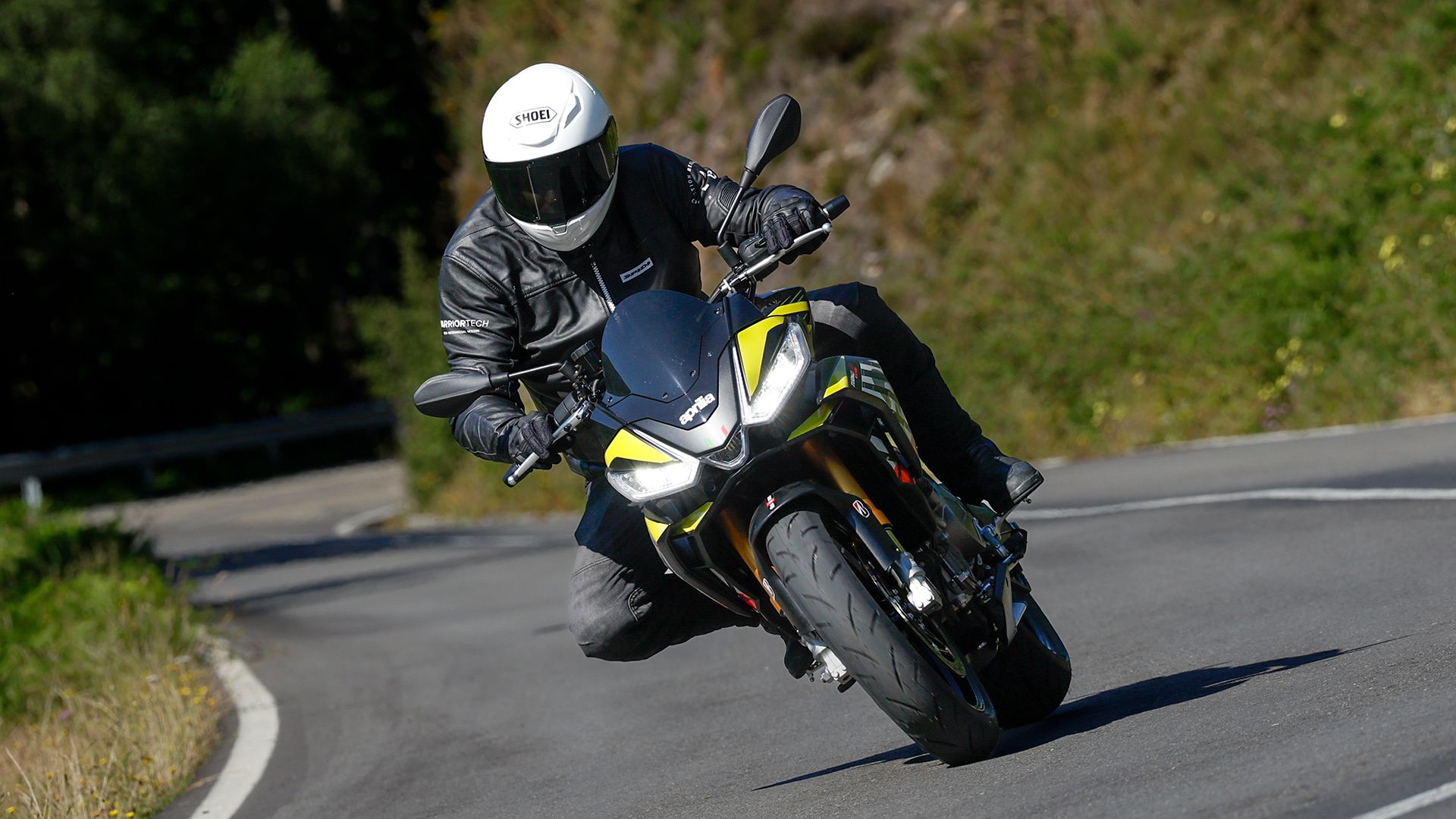 Aprilia Tuono 660 Factory 2026 Accion (1)