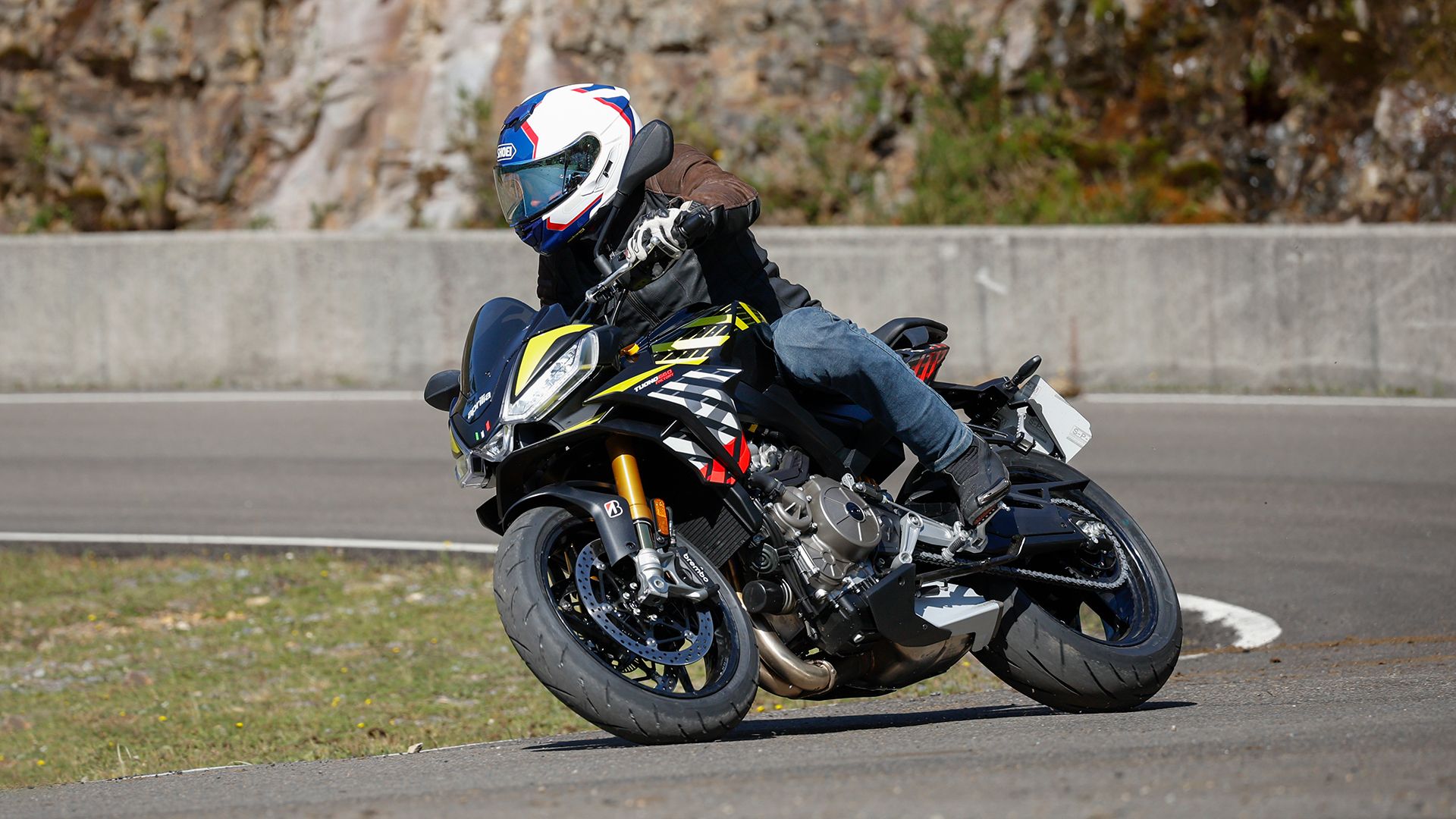 Aprilia Tuono 660 Factory 2026 Accion (9)