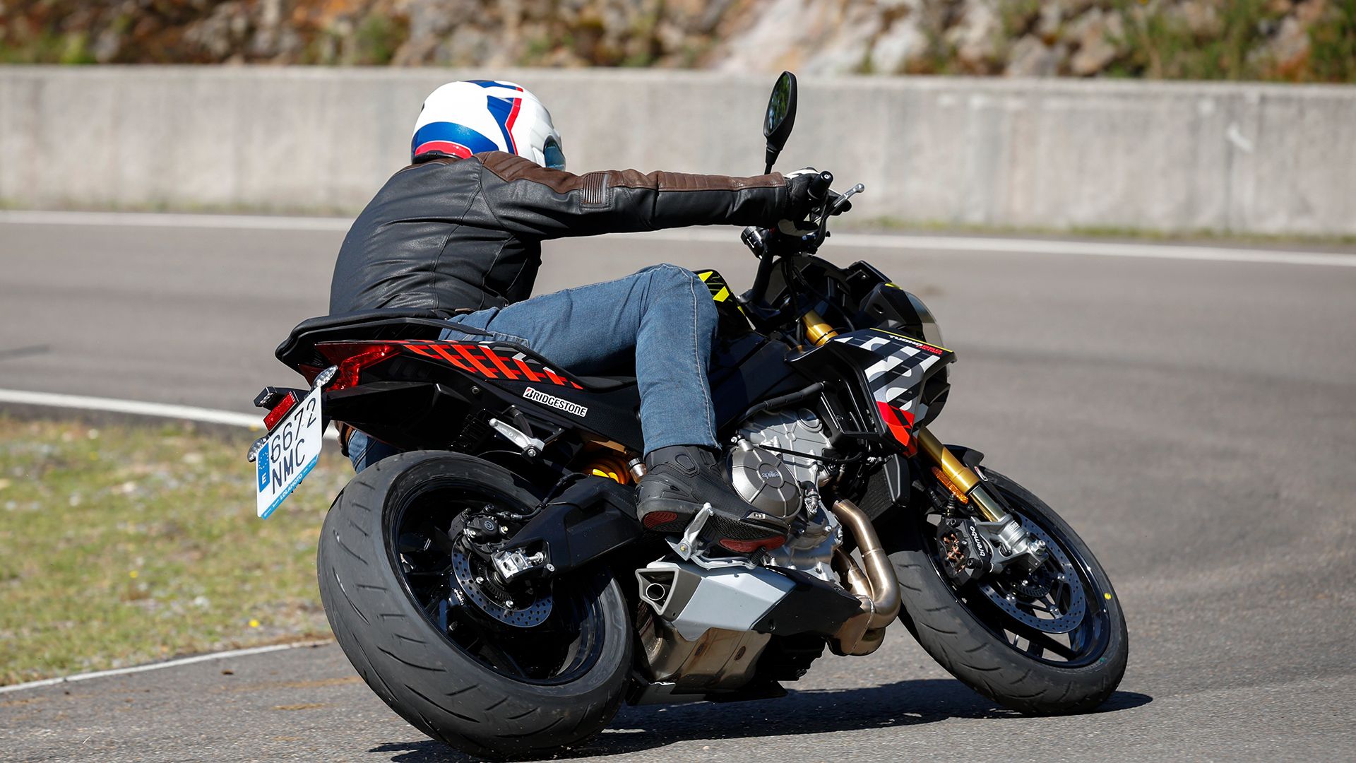 Aprilia Tuono 660 Factory 2026 Accion (12)