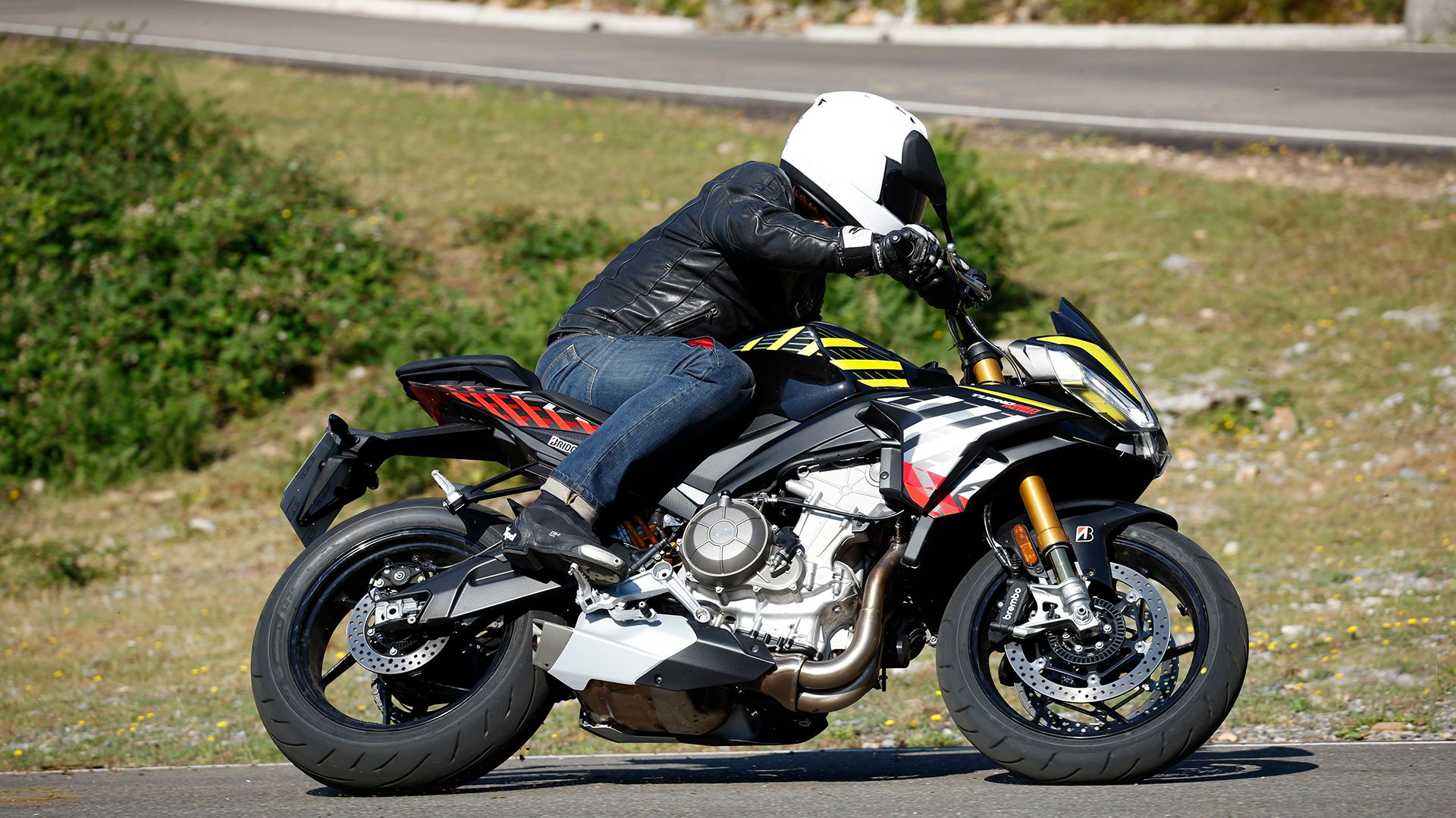 Aprilia Tuono 660 Factory 2026 Accion (22)