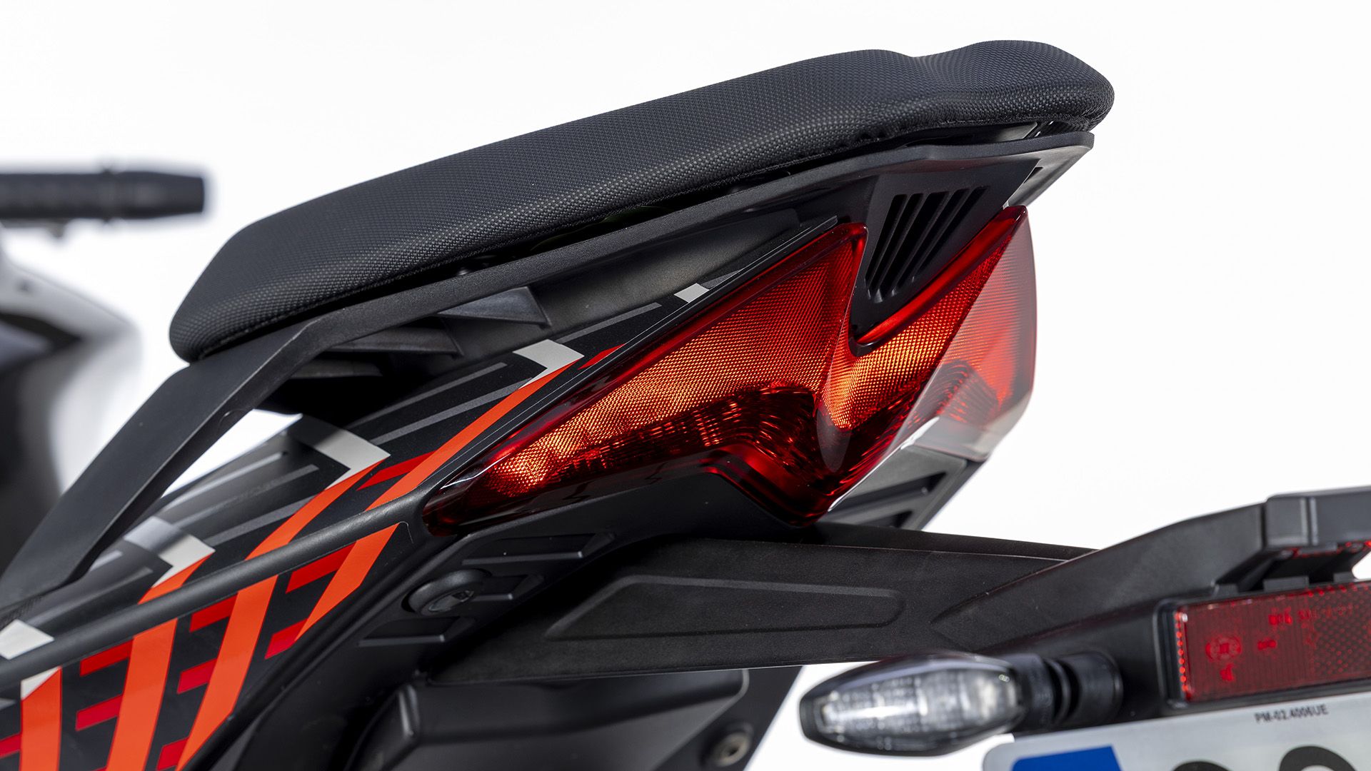 Aprilia Tuono 660 Factory 2026 Detalles (28)