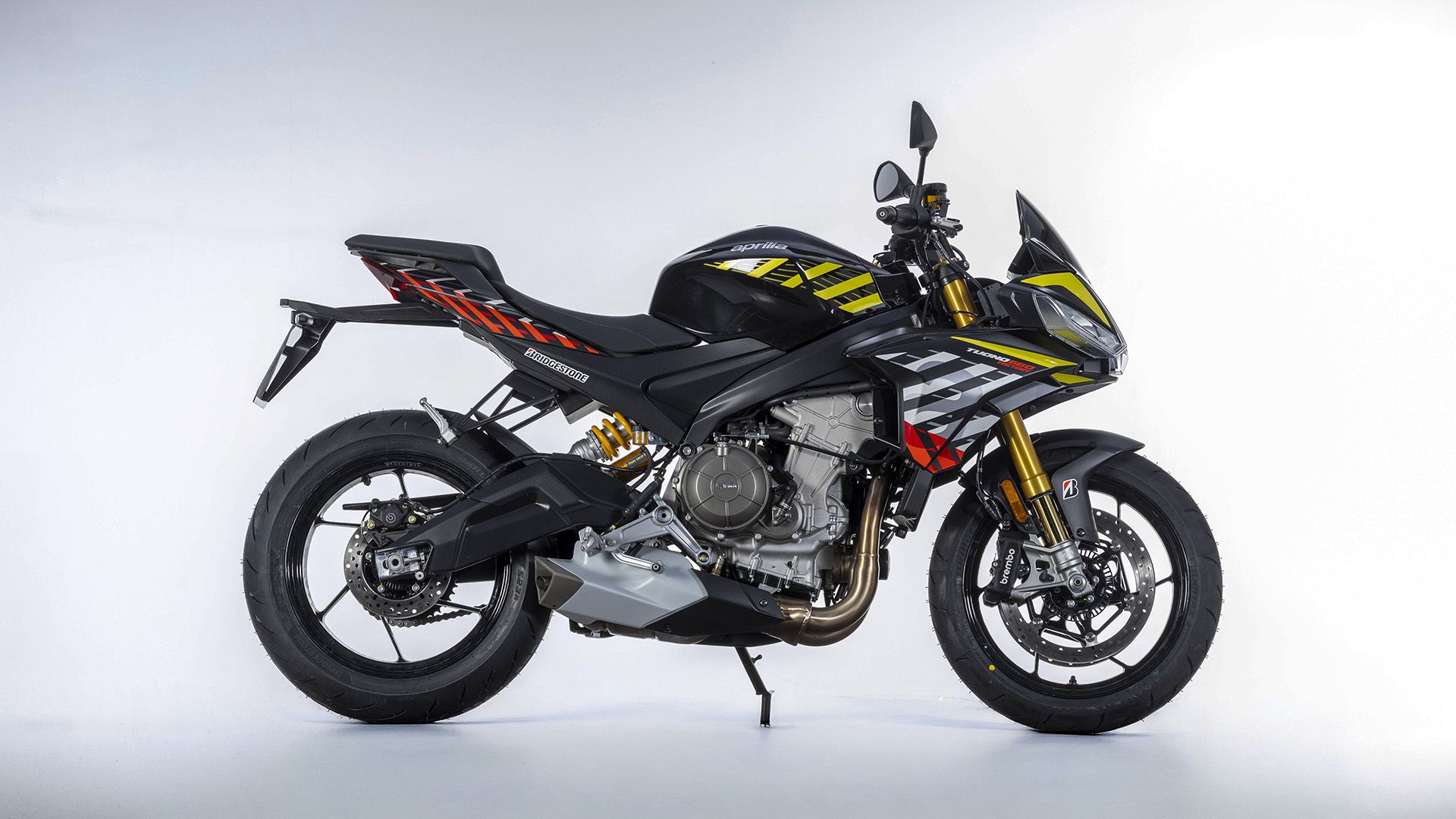 Aprilia Tuono 660 Factory 2026 Estudio (1)