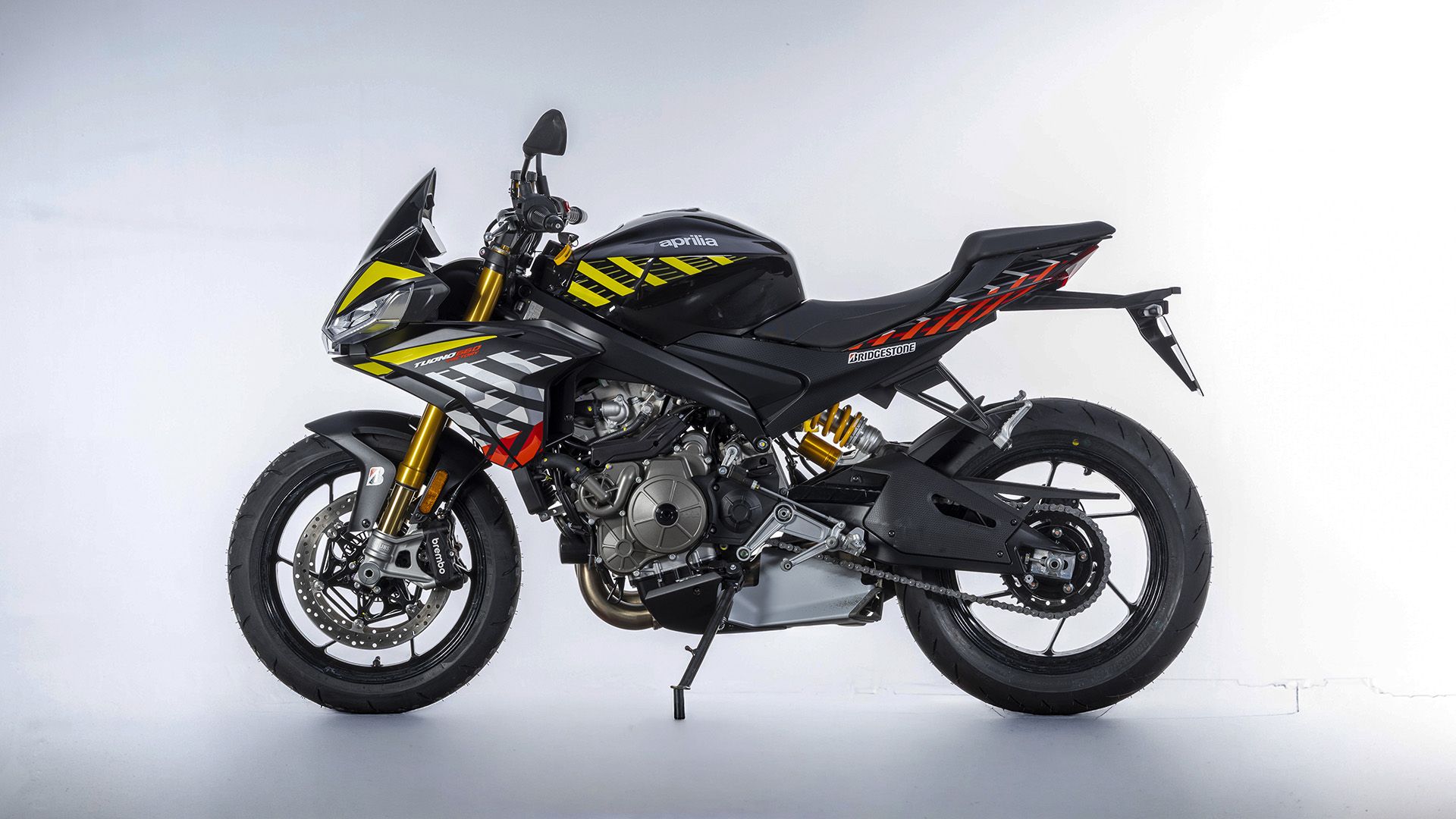 Aprilia Tuono 660 Factory 2026 Estudio (3)