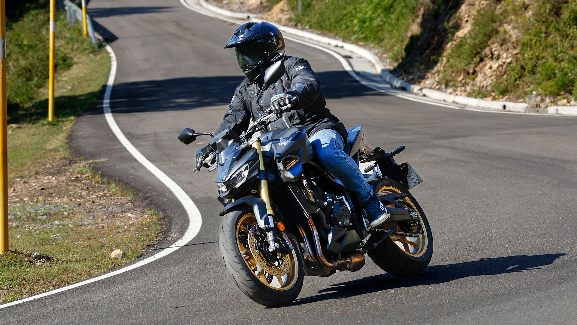 Honda CB1000 Hornet SP 2026 Accion (4)