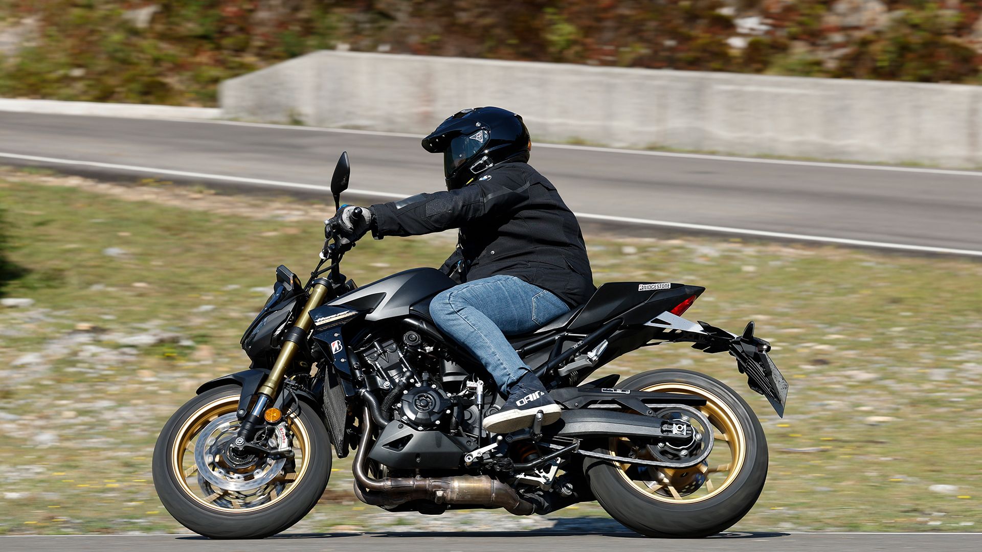Honda CB1000 Hornet SP 2026 Accion (7)