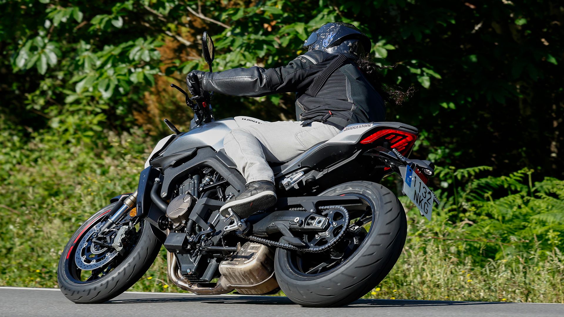 QJMotor SRK800 2026 Accion (3)