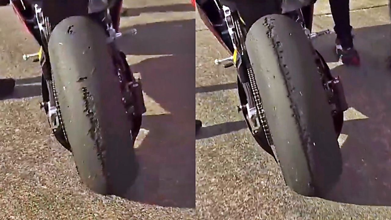 El neumático de Pecco Bagnaia destrozado en el Sprint de Japón