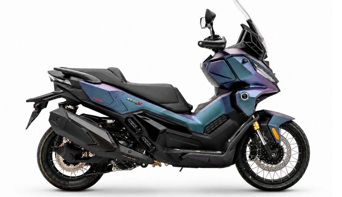 Voge SR450X azul