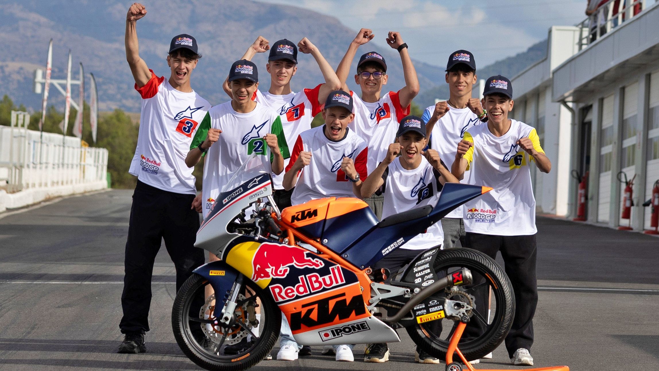 Mathias Tamburini, Johann Debois, Álex Longarela, Alessio Arnold, Jimmy Primaut, Lorenzo Pritelli, Álvaro Lucas y Víctor Cubeles, elegidos para la MotoGP Rookies Cup 2027