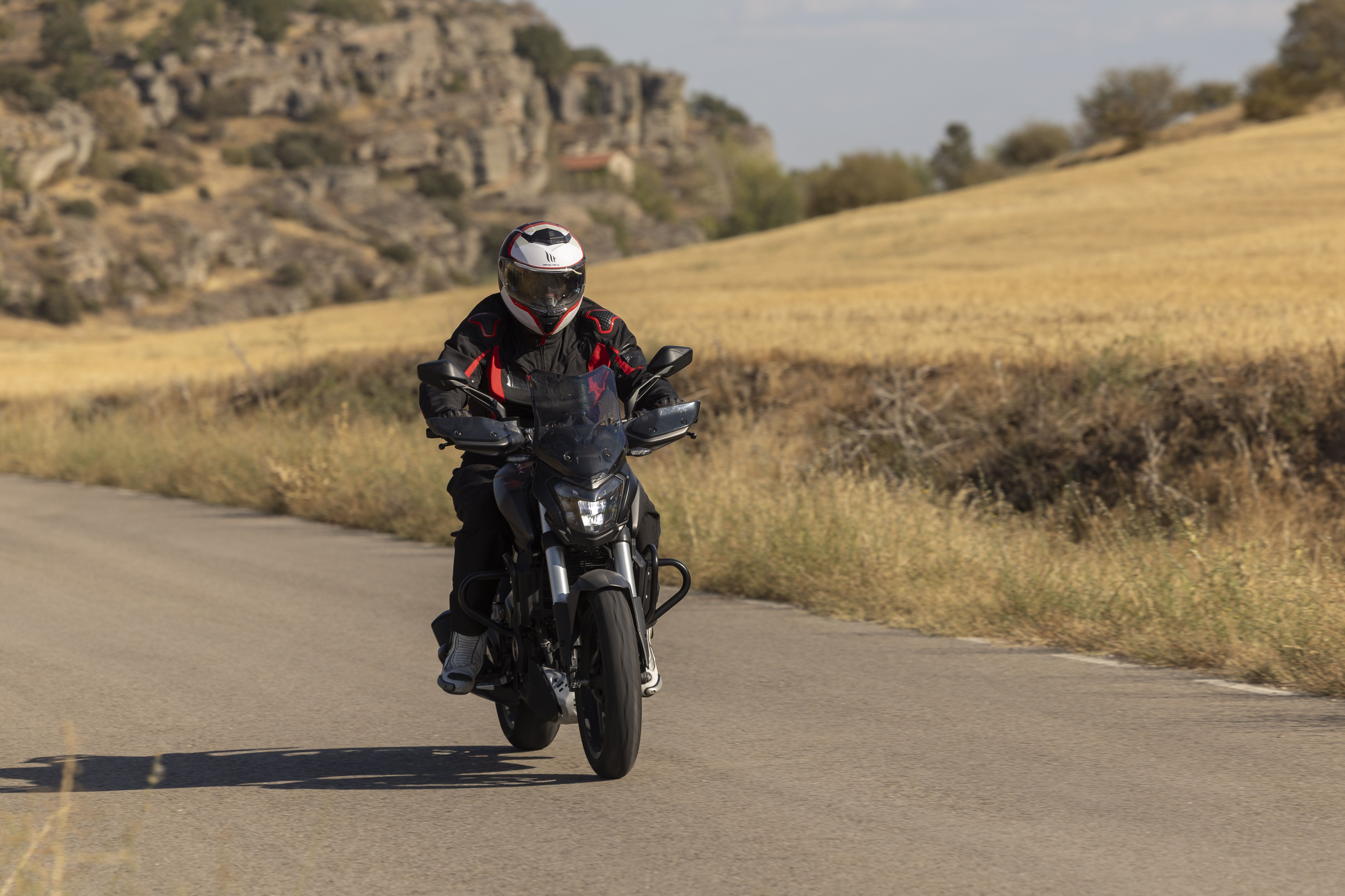Bajaj Dominar 400 1