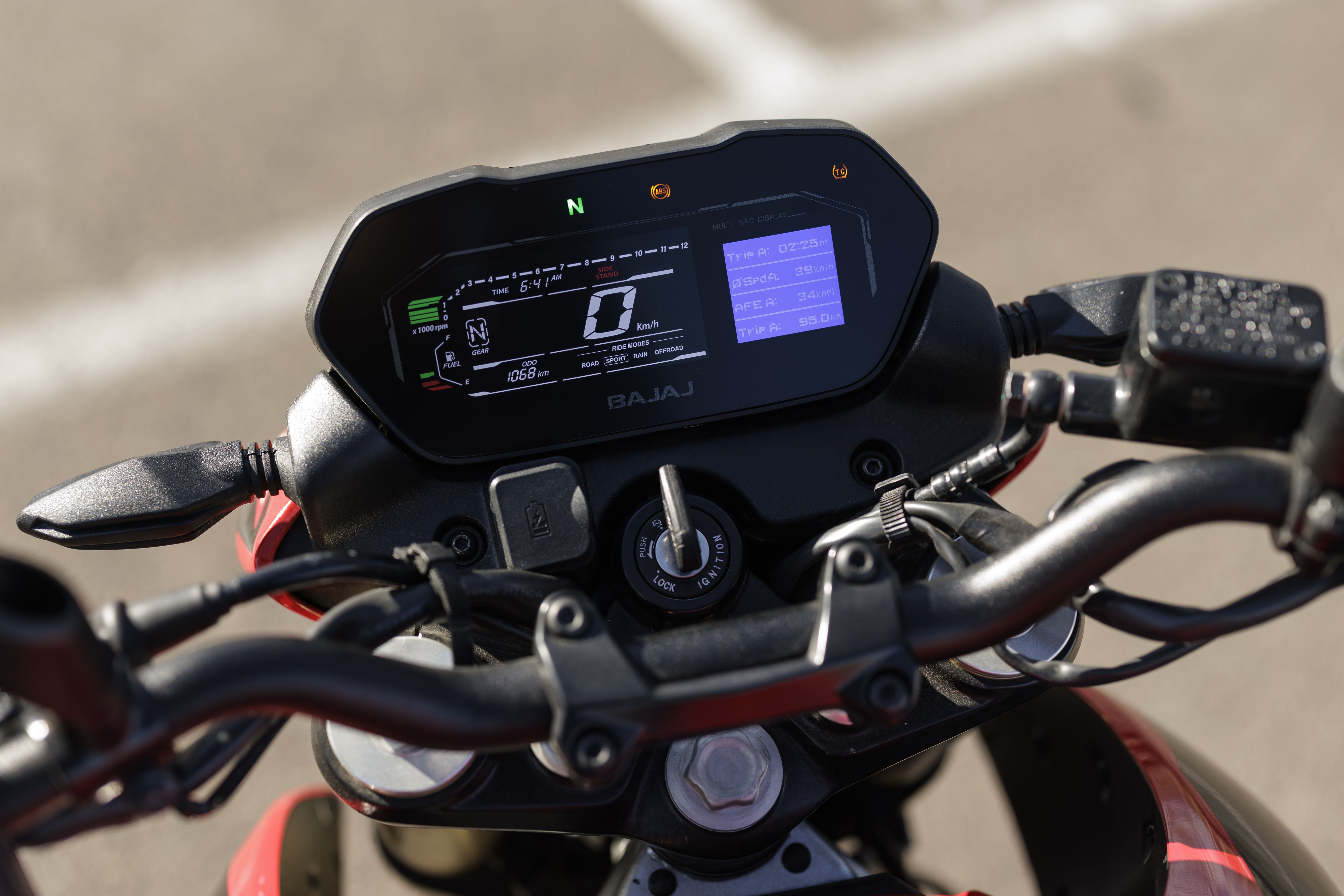 Bajaj Pulsar NS 400 Z 4