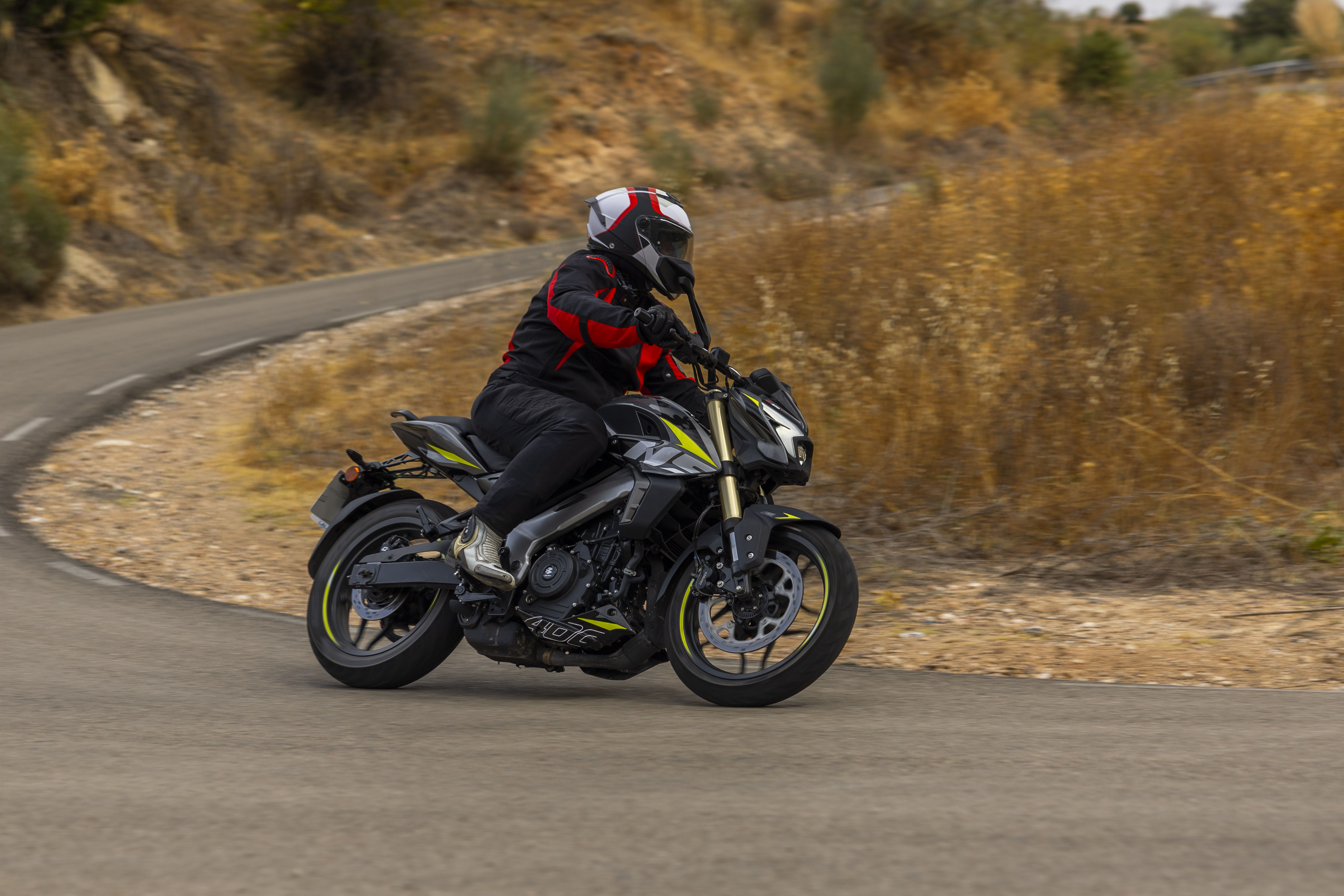 Bajaj Pulsar NS 400 Z 7