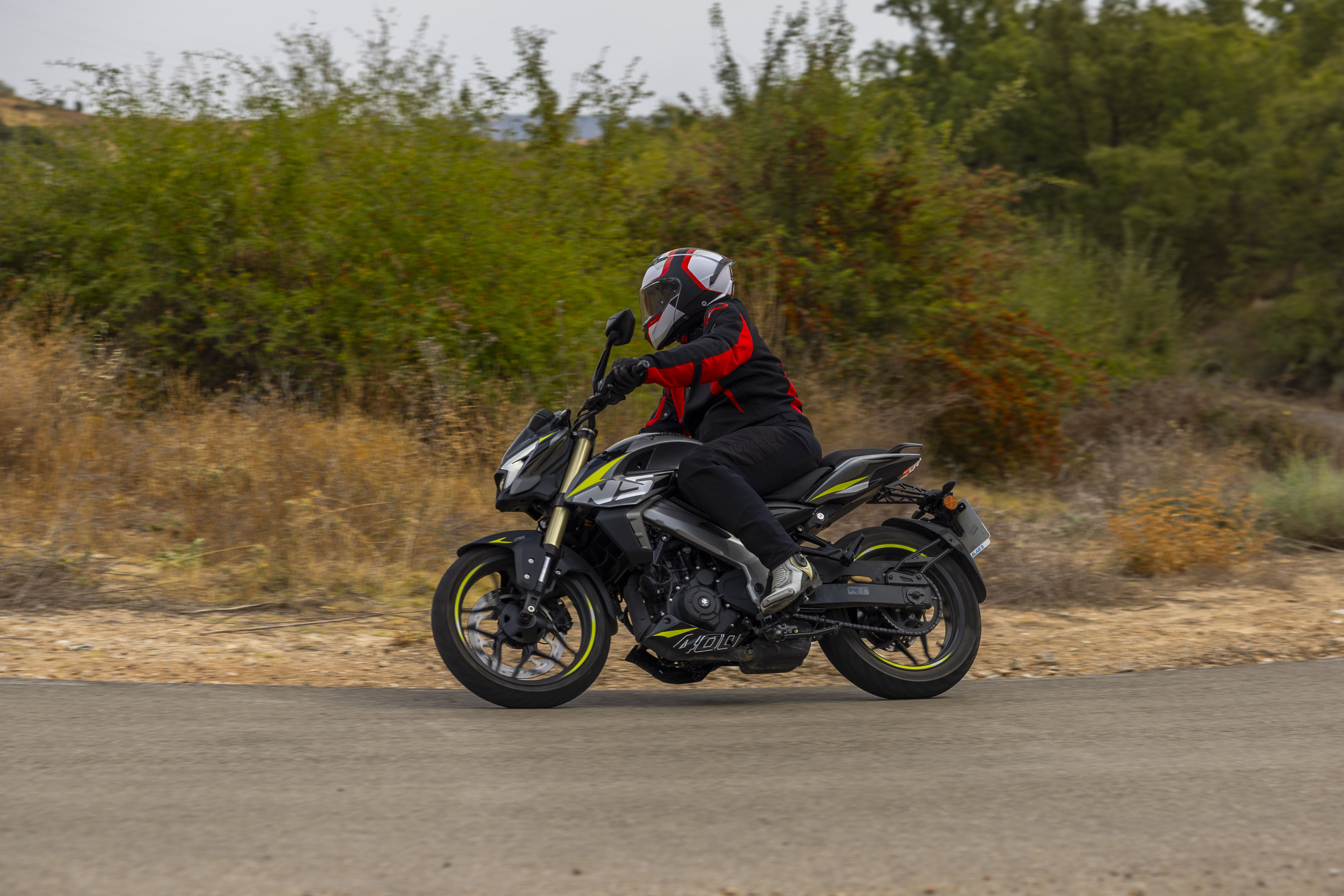 Bajaj Pulsar NS 400 Z 8