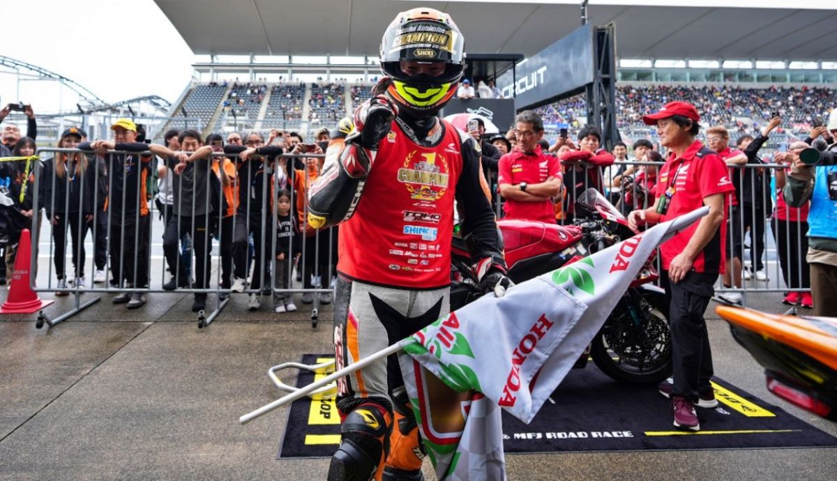 Takuma Kunimine ganó y se llevó el título del All Japan ST1000 2026
