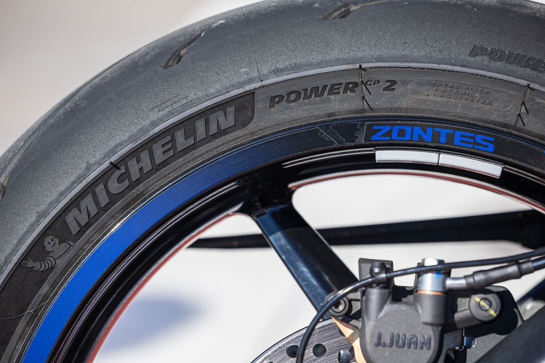 Zontes 307R 2026 Detalles (23)