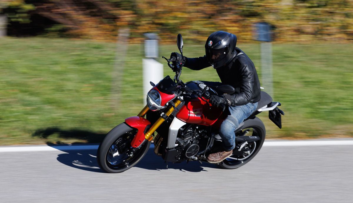 Moto Guzzi The Trip 500 (1)