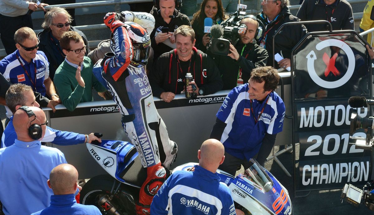 Jorge Lorenzo celebra su título de MotoGP 2012 en Phillip Island