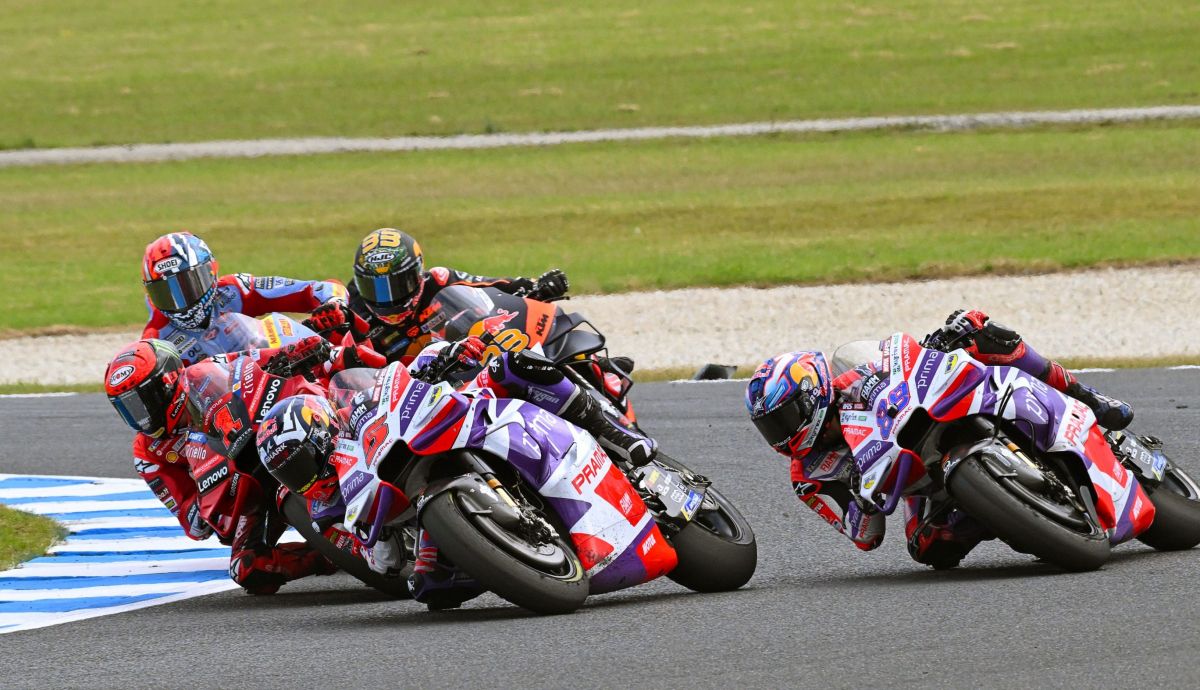 Johann Zarco y Pecco Bagnaia superan a Jorge Martín en la última vuelta de Phillip Island 2023