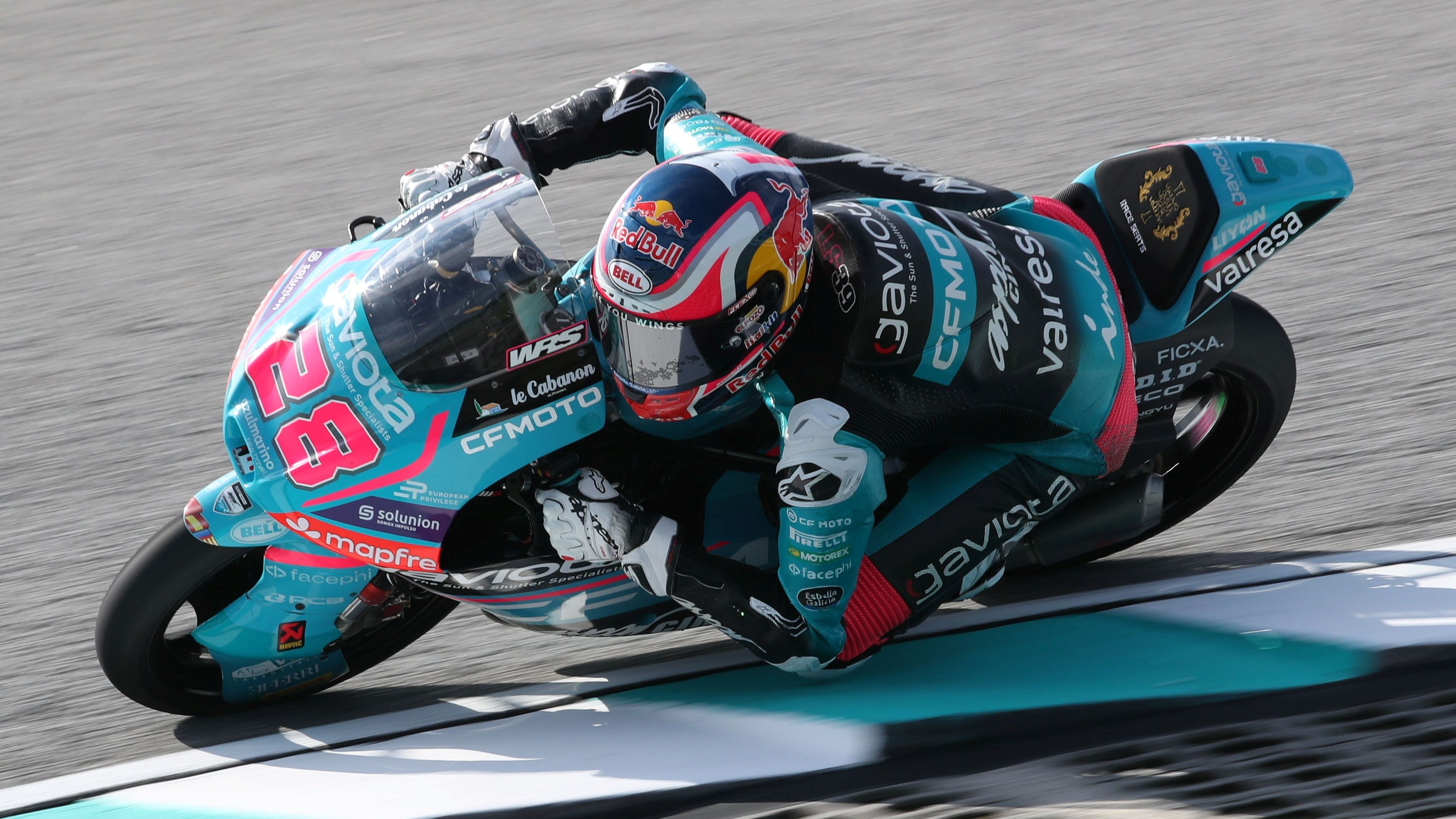 Máximo Quiles ha conseguido en Sepang su cuarta pole de la temporada