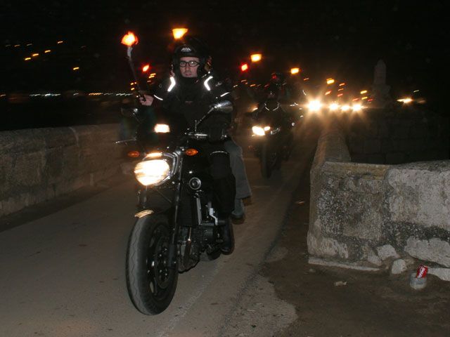 Imagen de Galeria de Pingüinos 2008: Desfile de antorchas