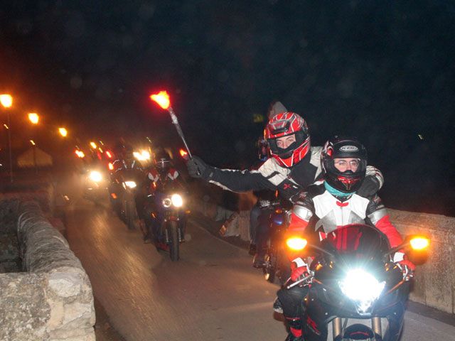 Imagen de Galeria de Pingüinos 2008: Desfile de antorchas